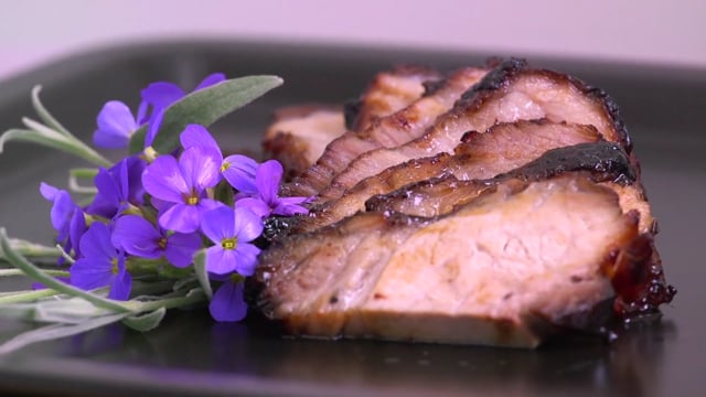 美食素材 - 烤 /  猪肉 /  肉 /  食物 /  晚餐 /  一顿饭 /  午餐 /  烧烤 /  煮熟的 /  美食家 /  美食 /  美味的 /  烹饪 /  牛扒 /  餐厅 /  盘子 /  烤的 /  热的 /  厨师 