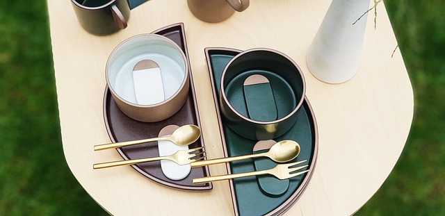 餐具素材 - 表设置 /  刀具 /  餐桌装饰 /  餐具 /  勺子 /  叉 /  优雅的 /  表 /  盘子 /  烹饪